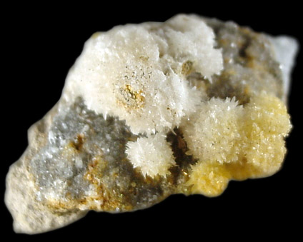 Strontianite from Faylor-Middle Creek Quarry, 3 km WSW of Winfield, Union County, Pennsylvania