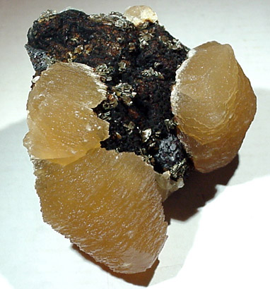 Calcite on Sphalerite with Chalcopyrite from Tri-State Lead-Zinc Mining District, near Joplin, Jasper County, Missouri