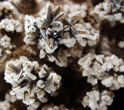 Vanadinite and Hemimorphite from Sierra de Los Lamentos, Chihuahua, Mexico